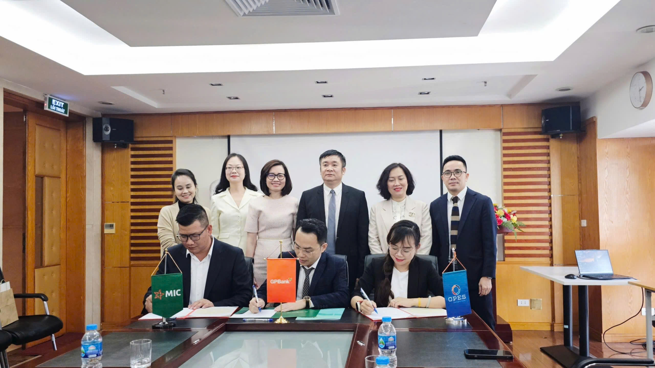 MIC, OPES và GPBank ký kết hợp tác chiến lược: Tối ưu giải pháp tài chính – bảo hiểm số cho khách hàng